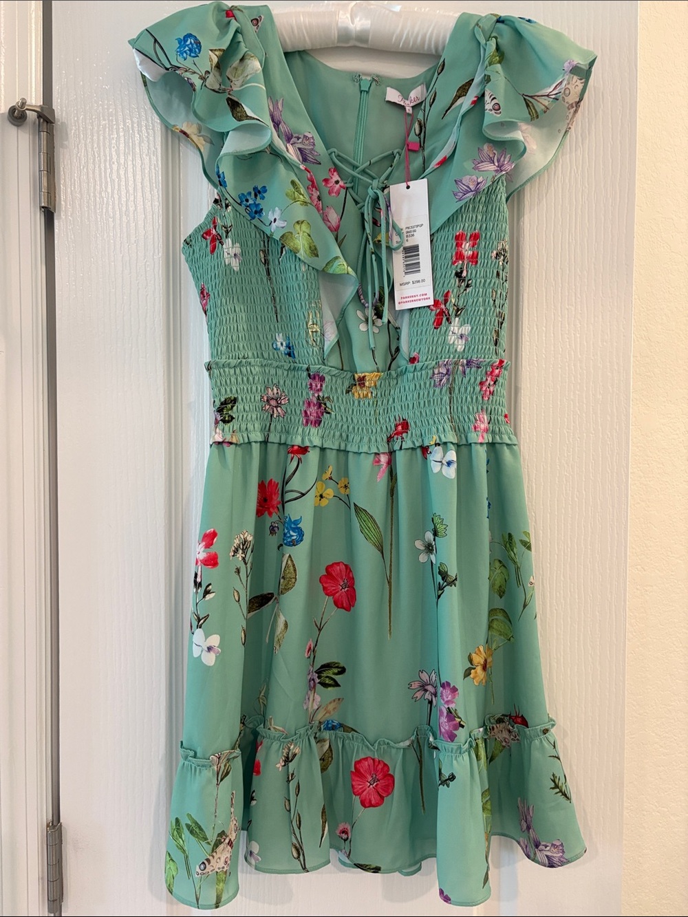 Parker $298 Celeste Floral Smocked Ruffle Dress in mint green. Size 6
